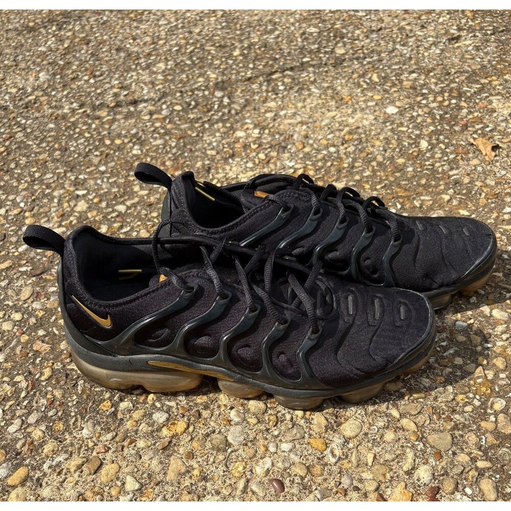 Nike Air Vapor Max Plus CW7299-001 Mens Black Gold Running Shoes US 12